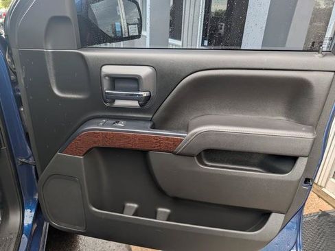 Used 2017 GMC Sierra 1500 SLE w/ Elevation Edition AWD/4WD image 24