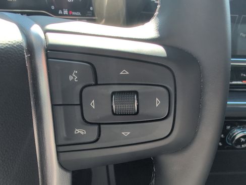 Used 2025 GMC Sierra 2500 SLT w/ SLT Premium Package image 21