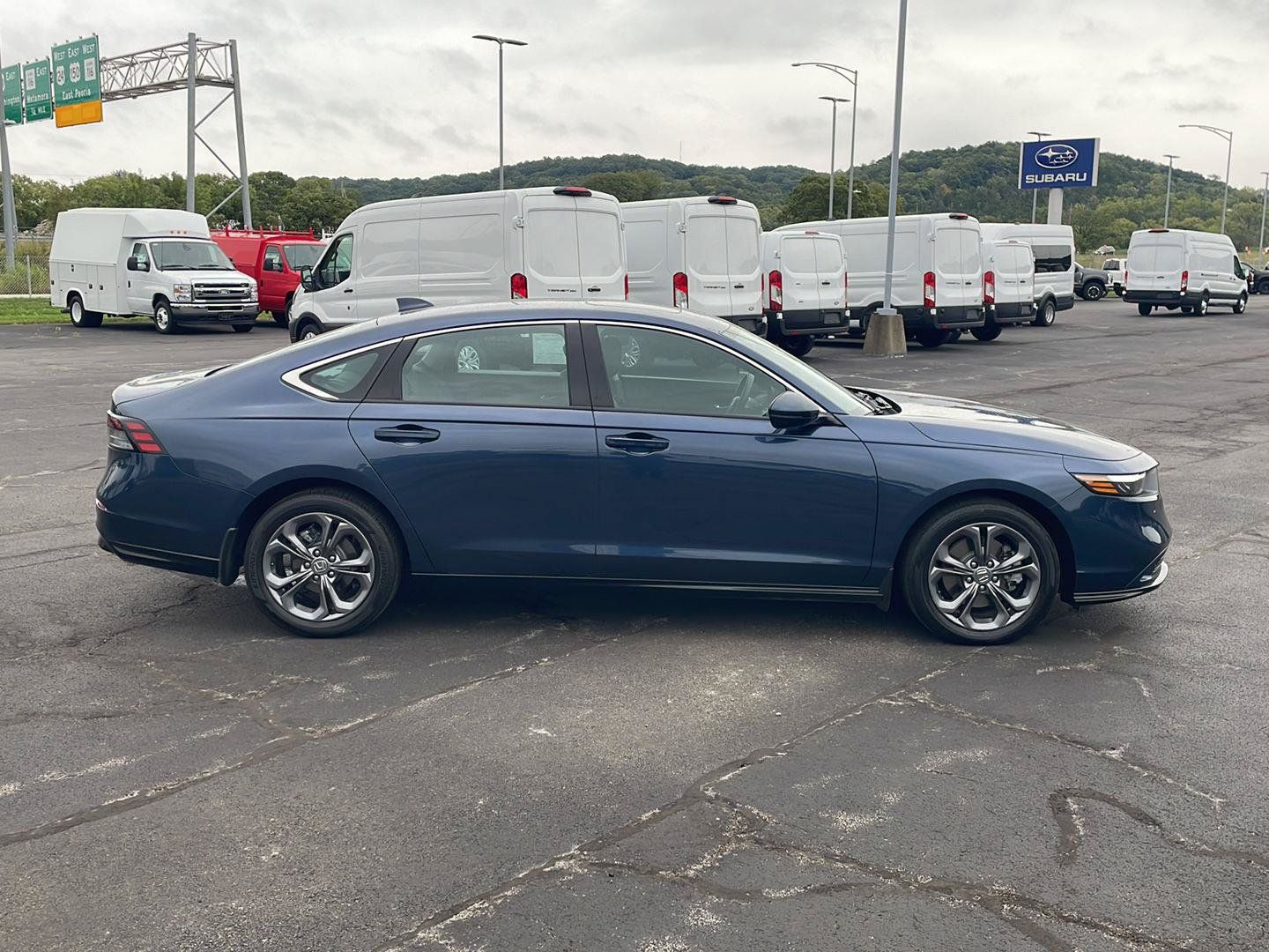 Used 2025 Honda Accord EX-L image 6