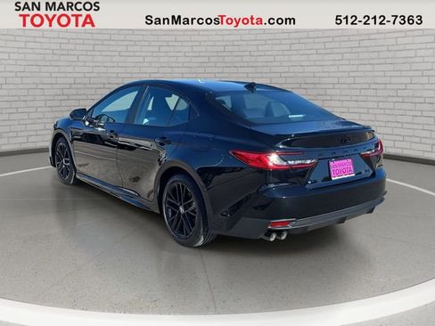 New 2026 Toyota Camry SE image 7
