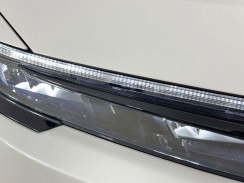 Used 2026 Honda CR-V Sport Touring image 42