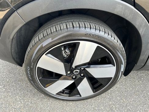 Certified 2022 Volvo C40 P8 Recharge Ultimate image 7