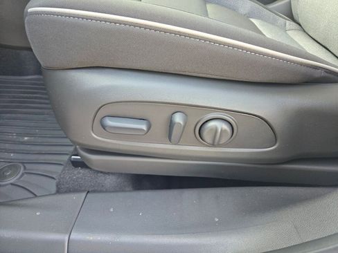 New 2026 Chevrolet TrailBlazer LT w/ Convenience Package image 16