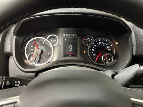 Used 2025 RAM 2500 Big Horn image 27