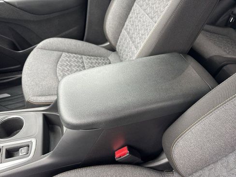 Used 2024 Chevrolet Equinox LT w/ LPO, Floor Liner Package image 21