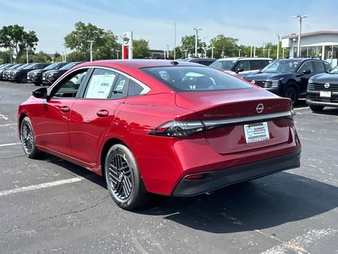 New 2026 Nissan Sentra SV w/ SV Convenience Package FWD image 6
