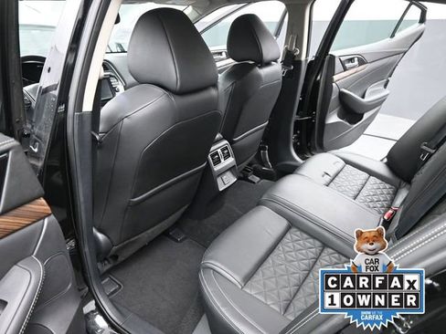 Used 2018 Nissan Maxima Platinum image 15