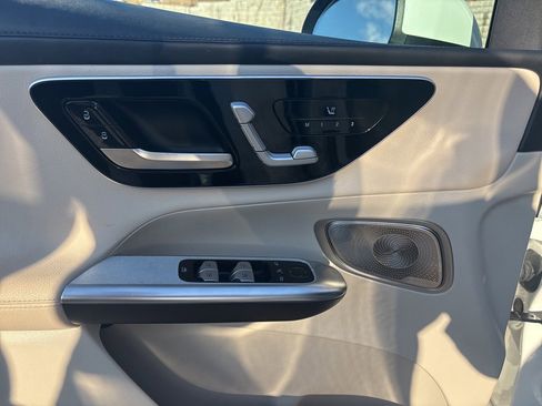 Certified 2023 Mercedes-Benz GLC 300 GLC 300 image 10