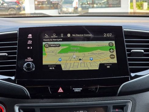 Used 2025 Honda Passport TrailSport image 27