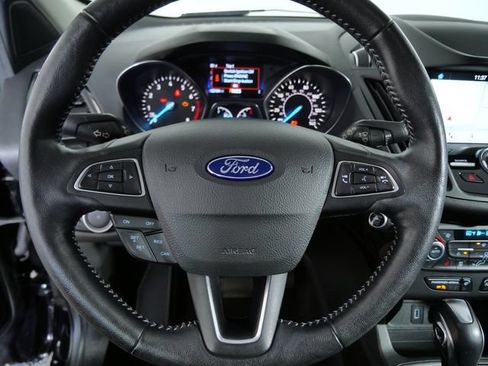 Certified 2019 Ford Escape Titanium AWD/4WD image 23