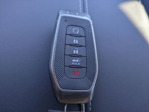 New 2026 INFINITI QX60 Luxe w/ Family Package image 34