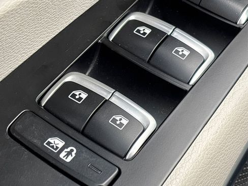 Used 2021 Kia Telluride SX image 39