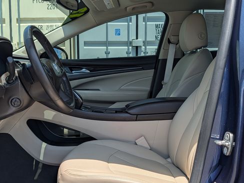 Used 2017 Buick LaCrosse Essence w/ Sun and Shade Package FWD image 19