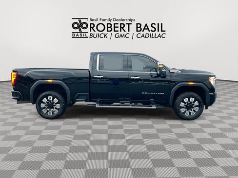 Used 2024 GMC Sierra 2500 Denali w/ Denali Reserve Package AWD/4WD image 9