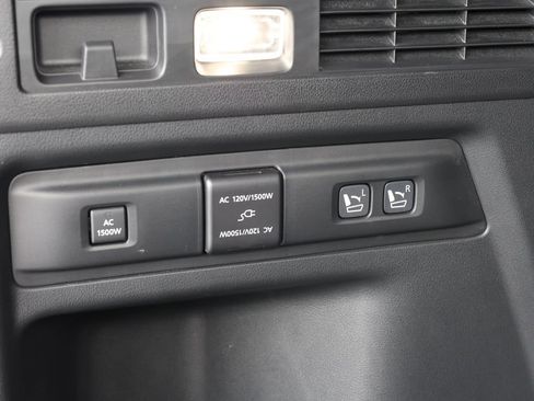 Certified 2025 MAZDA CX-70 Plug-In Hybrid w/ Premium Plus AWD/4WD image 9