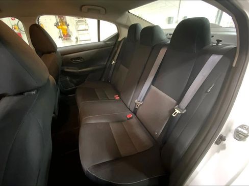 Used 2024 Nissan Sentra SV image 19