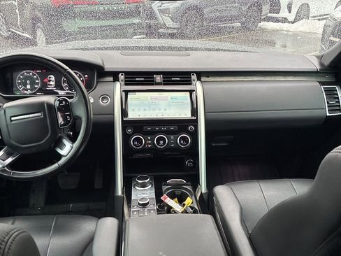 Used 2019 Land Rover Discovery HSE image 7