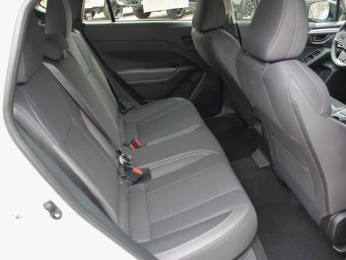 Certified 2025 Subaru Impreza 2.0i image 32