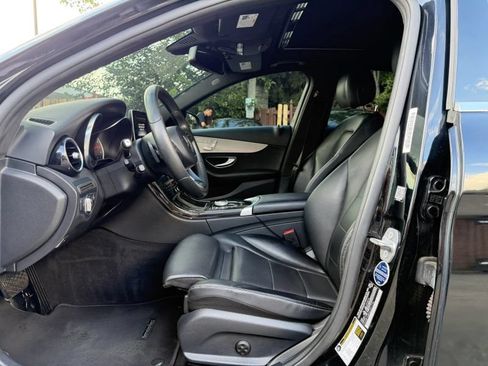 Used 2018 Mercedes-Benz C 300 Sedan image 12