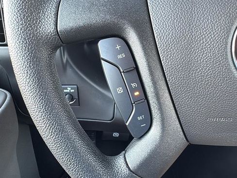 New 2025 Chevrolet Express 2500 w/ Enhanced Convenience Package image 16