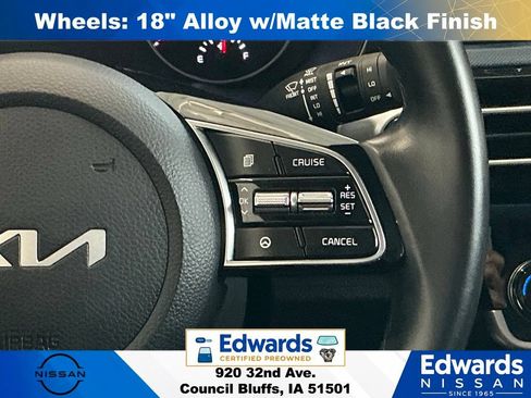 Used 2022 Kia Seltos Nightfall Edition AWD/4WD image 19