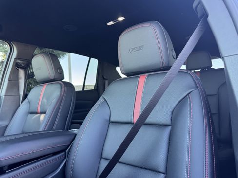 New 2026 Chevrolet Traverse RS w/ LPO, Floor Liner Package image 14