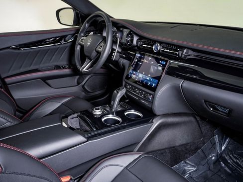 Certified 2024 Maserati Quattroporte Modena Ultima Q4 image 14