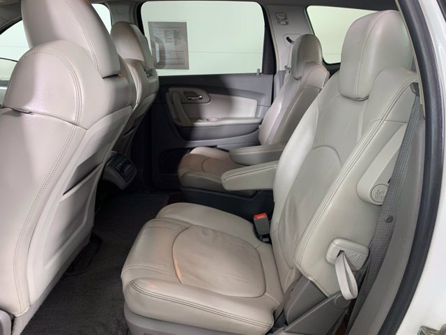 Used 2009 Chevrolet Traverse LT AWD/4WD image 9