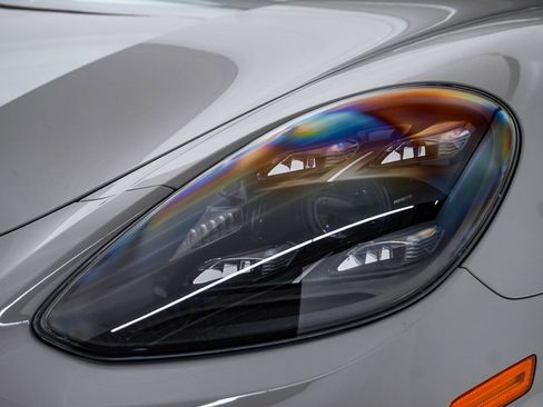 Certified 2023 Porsche Panamera GTS AWD/4WD image 7