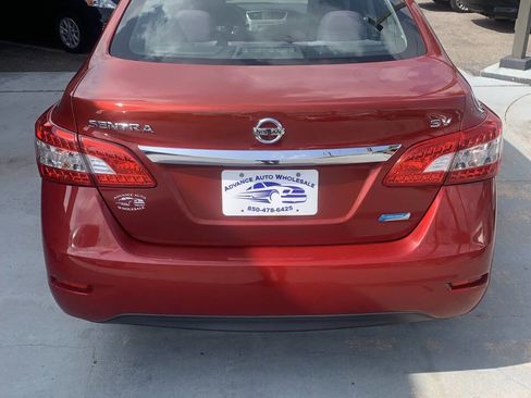 Used 2014 Nissan Sentra SV image 2