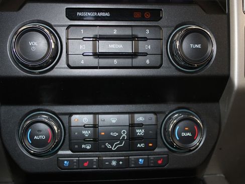 Used 2021 Ford F250 Lariat w/ Lariat Ultimate Package image 54