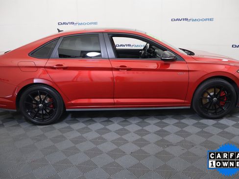 Used 2025 Volkswagen Jetta GLI Autobahn FWD image 41