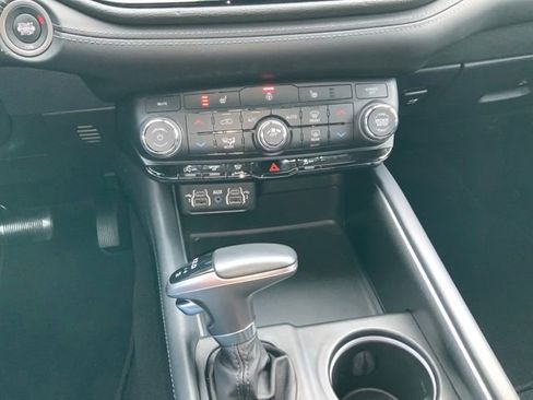 Used 2024 Dodge Durango SXT image 20