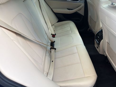 Used 2022 BMW X4 xDrive30i w/ Parking Assistance Package AWD/4WD image 32