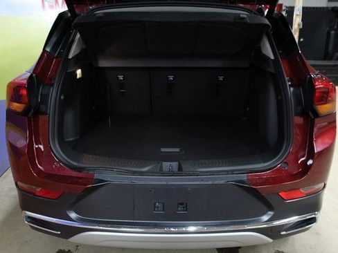 Used 2023 Buick Encore GX Essence FWD image 5