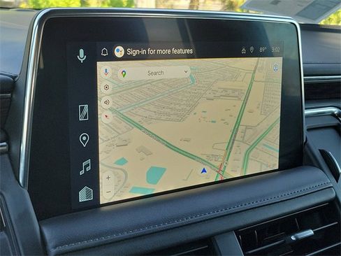 Certified 2023 Chevrolet Suburban Z71 w/ Luxury Package image 26