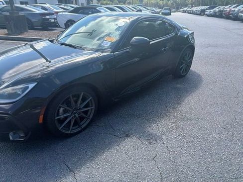 Used 2025 Subaru BRZ Limited RWD image 12