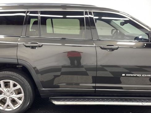 Used 2021 Jeep Grand Cherokee L Limited AWD/4WD image 20