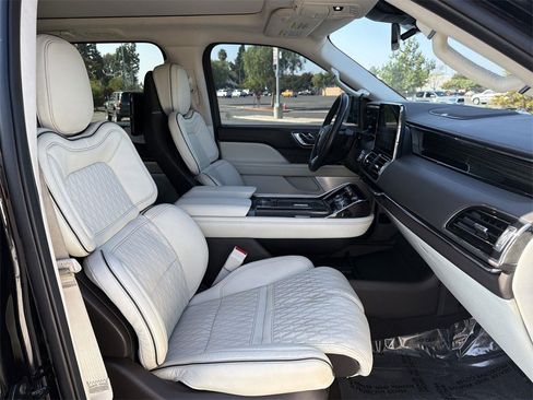 Used 2021 Lincoln Navigator L Black Label w/ Cargo Convenience Package image 34
