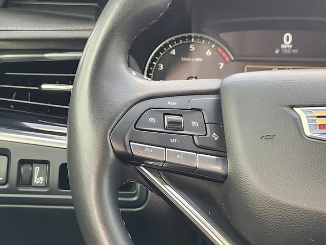 Used 2024 Cadillac XT6 Luxury FWD image 28