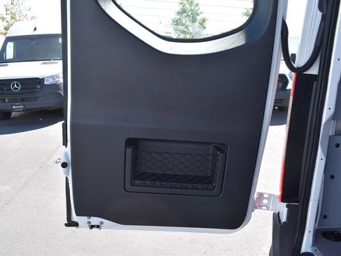 New 2025 Mercedes-Benz Sprinter 2500 image 15