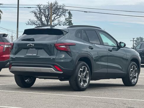 New 2026 Chevrolet Trax LT image 5