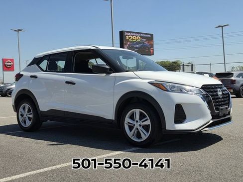 Used 2024 Nissan Kicks S FWD image 5