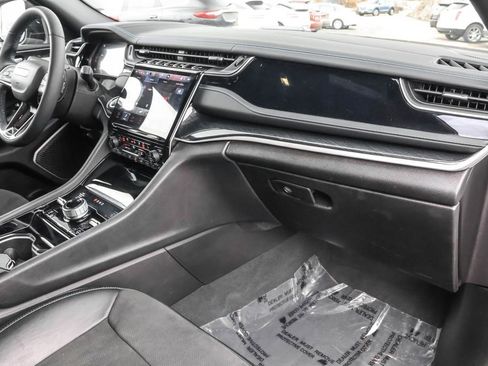 Used 2022 Jeep Grand Cherokee Trailhawk image 35