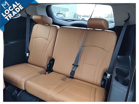 Used 2018 Buick Enclave Essence FWD image 44