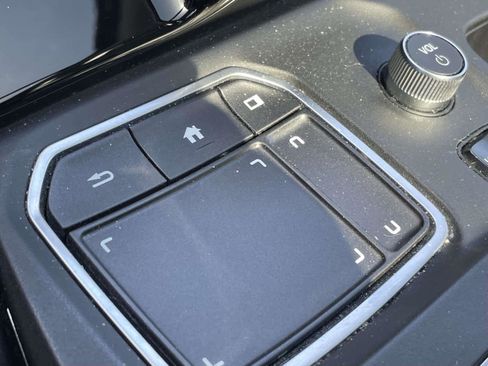 Certified 2023 Acura MDX w/Advance Package image 20