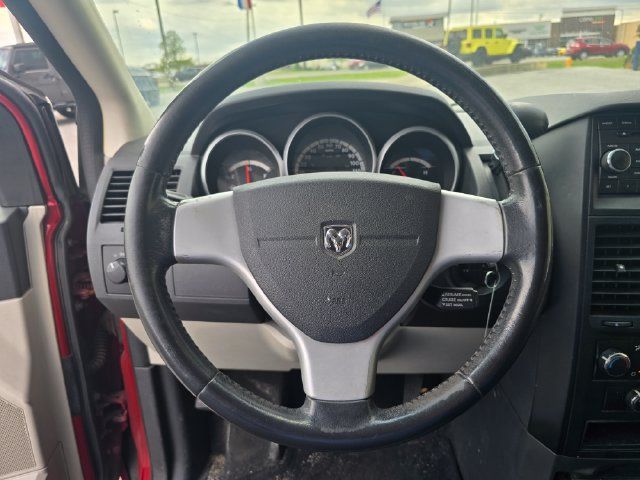 Used 2008 Dodge Grand Caravan SE FWD image 21
