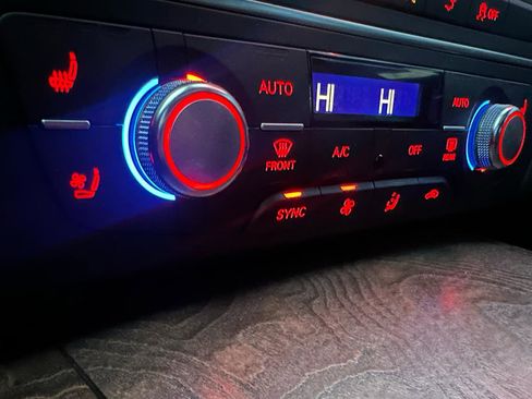 Used 2015 Audi A7 3.0T Prestige w/ Prestige Package image 31