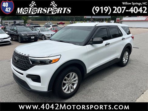 Used 2021 Ford Explorer 2WD image 1