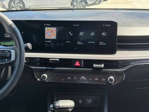 Used 2025 Kia K5 LXS FWD image 17